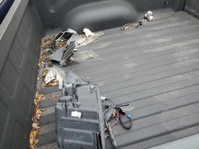 Photo 13 from auction – 2018 RAM 1500 SLT with VIN 1C6RR6LT3JS210689