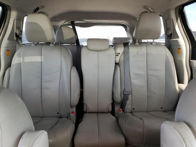 Photo 10 from auction – 2012 TOYOTA SIENNA XLE with VIN 5TDYK3DC5CS206354