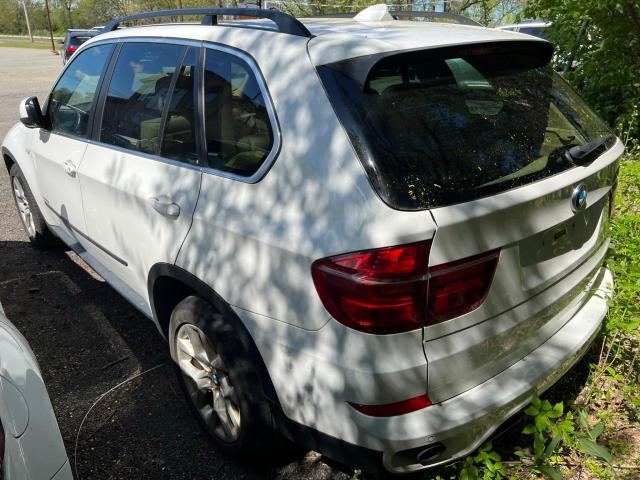 Photo 3 from auction – 2013 BMW X5 XDRIVE3 with VIN 5UXZV4C58D050452