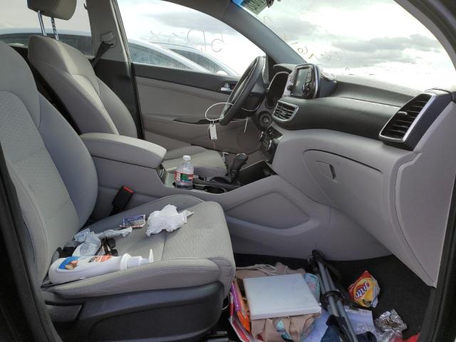 Photo 5 from auction – 2020 HYUNDAI TUCSON SE with VIN KM8J2CA41LU190515
