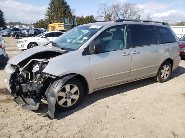 Photo 1 from auction – 2010 TOYOTA SIENNA CE with VIN 5TDKK4CC8AS322593