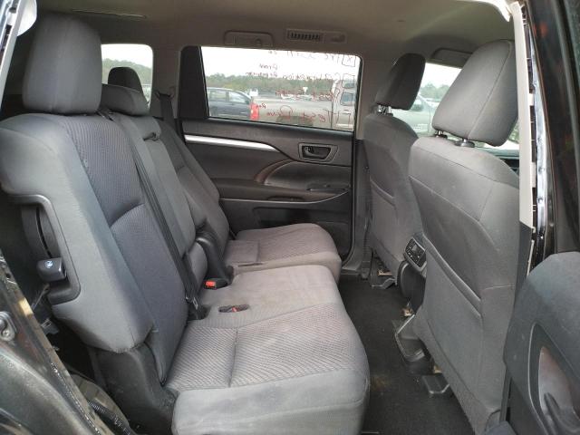 Photo 11 from auction – 2018 TOYOTA HIGHLANDER with VIN 5TDZARFHXJS034161