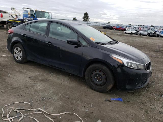 Photo 4 from auction – 2017 KIA FORTE LX with VIN 3KPFK4A77HE088104