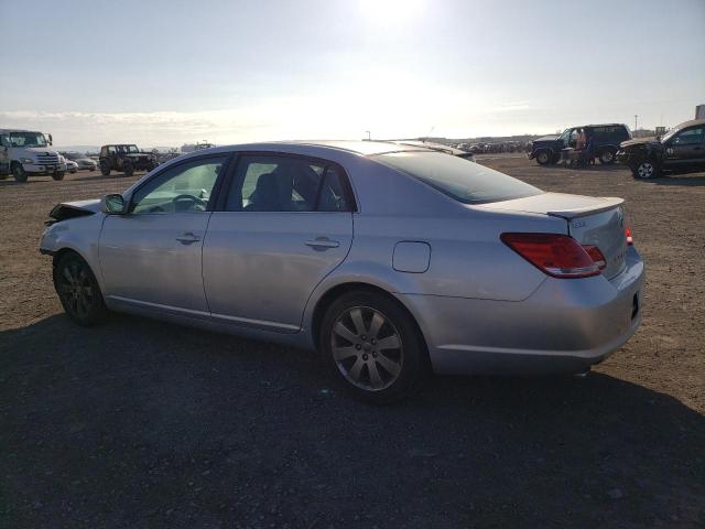 Photo 2 from auction – 2005 TOYOTA AVALON with VIN 4T1BK36B95U044877