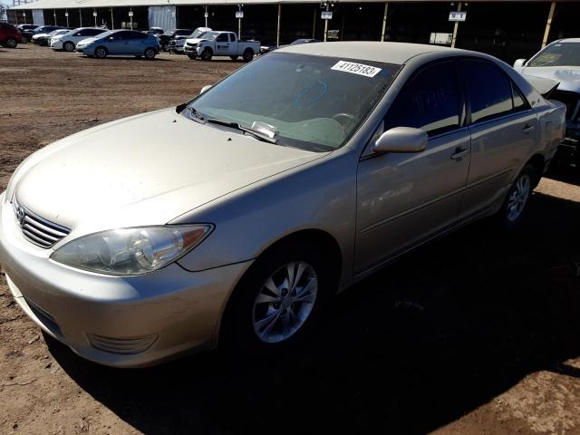 TOYOTA CAMRY LE 2005 with VIN 4T1BF30K25U095912 - Photo from auction