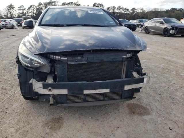 Photo 5 from auction – 2017 INFINITI QX30 BASE with VIN SJKCH5CP6HA033213