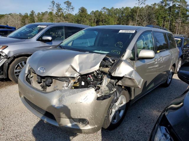 TOYOTA SIENNA LE 2015 with VIN 5TDKK3DC8FS628774 - Photo from auction