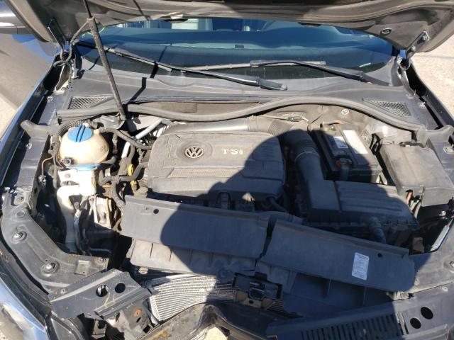 Photo 11 from auction – 2015 VOLKSWAGEN PASSAT S with VIN 1VWAT7A31FC094620