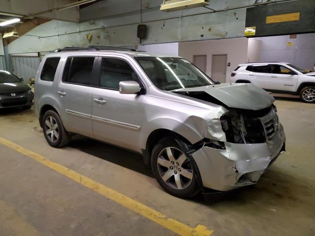 Photo 4 from auction – 2014 HONDA PILOT TOUR with VIN 5FNYF3H97EB016629