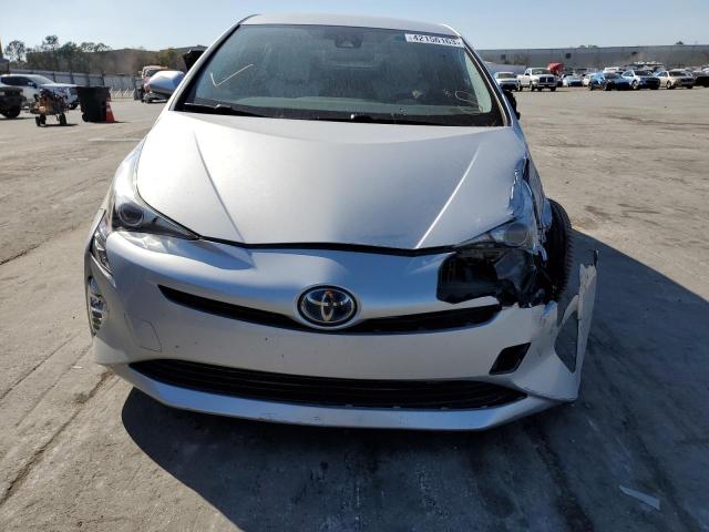 Photo 5 from auction – 2017 TOYOTA PRIUS with VIN JTDKARFU1H3531948
