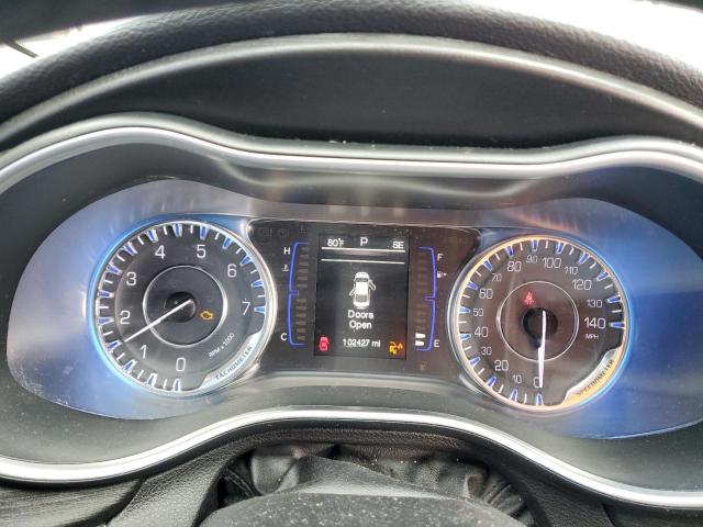 Photo 9 from auction – 2015 CHRYSLER 200 LIMITE with VIN 1C3CCCAB4FN676702