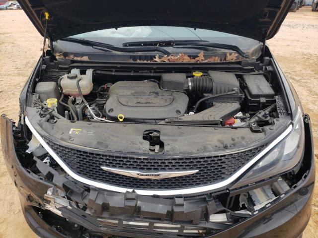 Photo 12 from auction – 2021 CHRYSLER VOYAGER LX with VIN 2C4RC1DG8MR552207