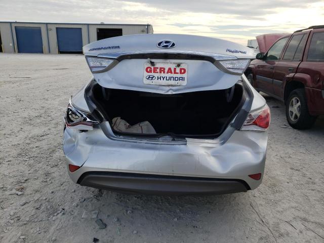 Photo 6 from auction – 2012 HYUNDAI SONATA HYB with VIN KMHEC4A40CA054706