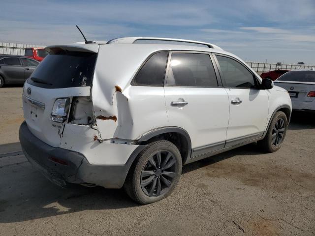 Photo 3 from auction – 2011 KIA SORENTO EX with VIN 5XYKU4A23BG043023