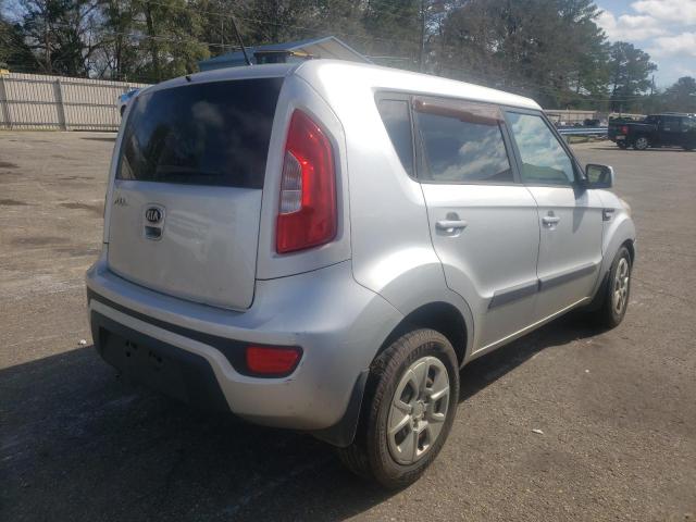 Photo 3 from auction – 2013 KIA SOUL with VIN KNDJT2A5XD7544696