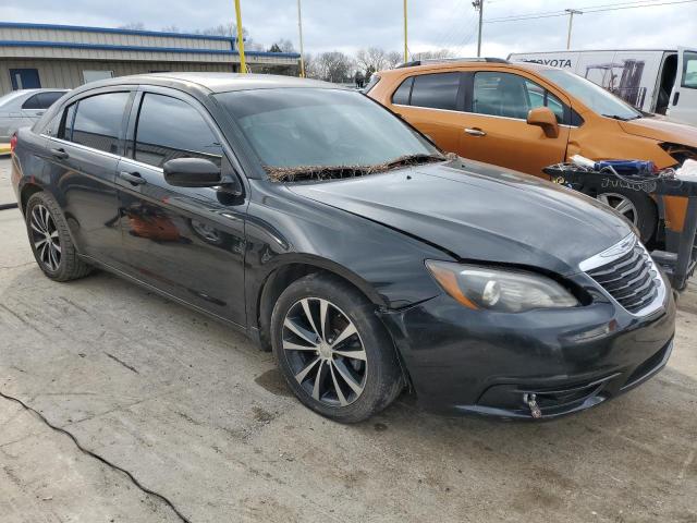 Photo 4 from auction – 2013 CHRYSLER 200 TOURIN with VIN 1C3CCBBB6DN577823