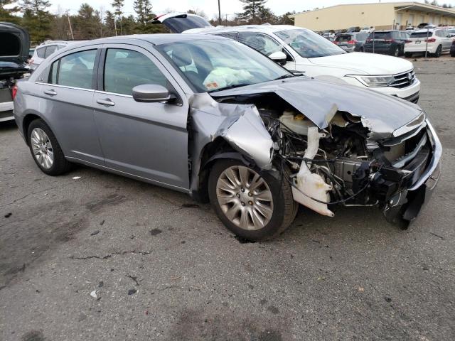 Photo 4 from auction – 2014 CHRYSLER 200 LX with VIN 1C3CCBAB3EN230341