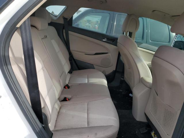Photo 11 from auction – 2017 HYUNDAI TUCSON with VIN KM8J33A44HU315561