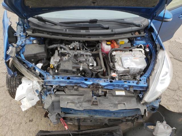 Photo 11 from auction – 2015 TOYOTA PRIUS C with VIN JTDKDTB39F1108691