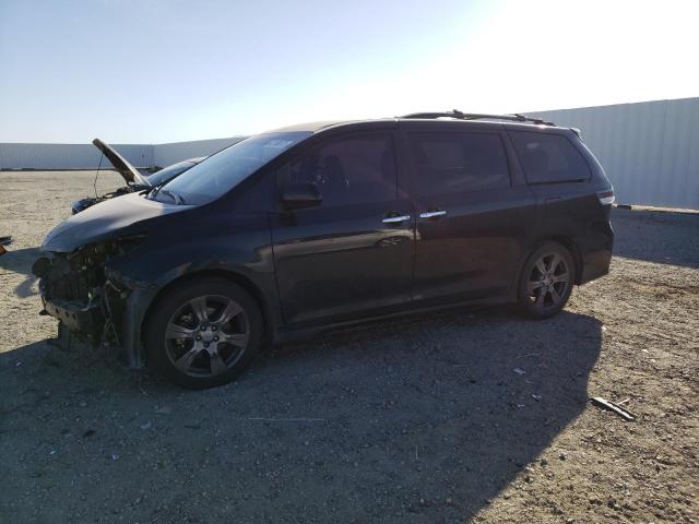 Photo 1 from auction – 2017 TOYOTA SIENNA SE with VIN 5TDXZ3DCXHS777403