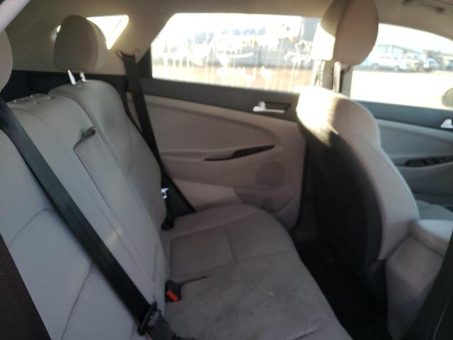 Photo 11 from auction – 2020 HYUNDAI TUCSON SE with VIN KM8J2CA49LU103248