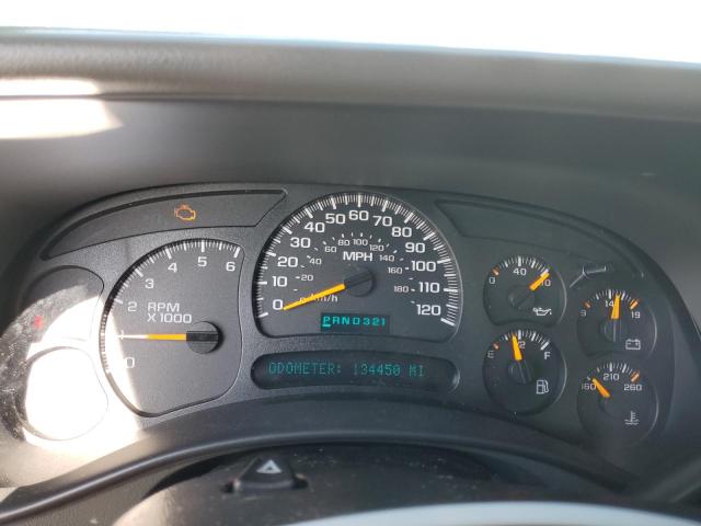 Photo 9 from auction – 2005 CHEVROLET SILVERADO with VIN 2GCEC19T951296731