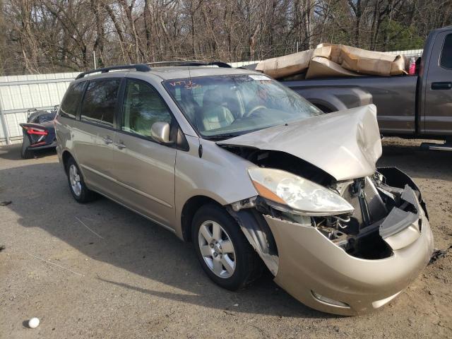 Photo 4 from auction – 2010 TOYOTA SIENNA XLE with VIN 5TDYK4CC4AS307602