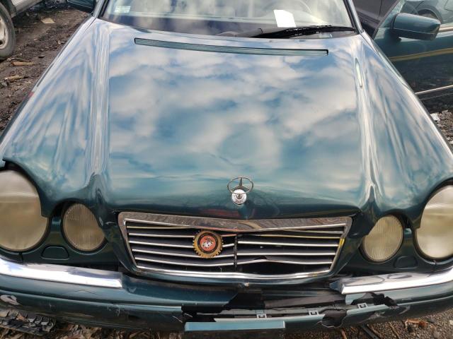 Photo 11 from auction – 1998 MERCEDES-BENZ E 320 with VIN WDBJF65F7WA446747