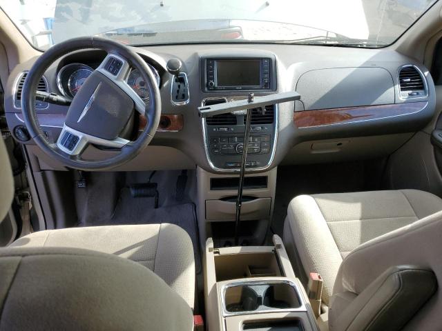 Photo 8 from auction – 2011 CHRYSLER TOWN & COU with VIN 2A4RR5DG1BR712795