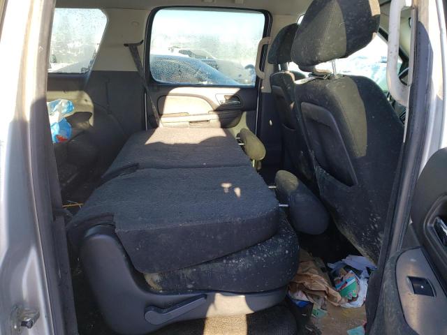 Photo 11 from auction – 2010 CHEVROLET SUBURBAN K with VIN 1GNUKHE30AR243230