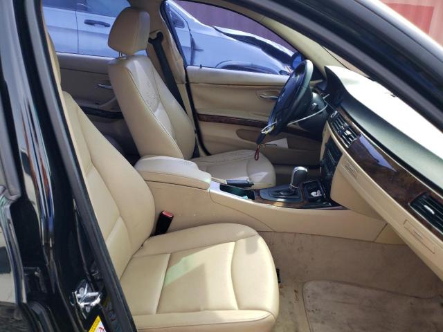 Photo 7 from auction – 2006 BMW 325 I with VIN WBAVB135X6PT08920