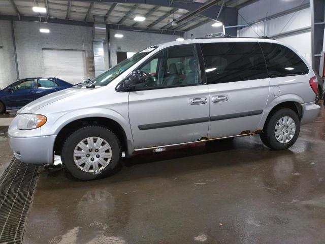 CHRYSLER TOWN & COU 2006 with VIN 1A4GP45R66B761079 - Photo from auction