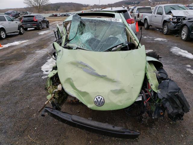 Photo 5 from auction – 2000 VOLKSWAGEN NEW BEETLE with VIN 3VWCC21CXYM453329