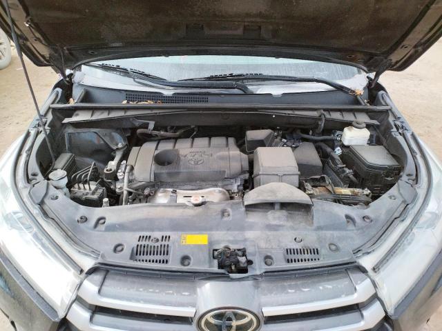 Photo 12 from auction – 2018 TOYOTA HIGHLANDER with VIN 5TDZARFHXJS034161