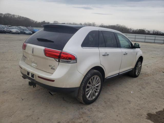 Photo 3 from auction – 2011 LINCOLN MKX with VIN 2LMDJ8JK9BBJ03822