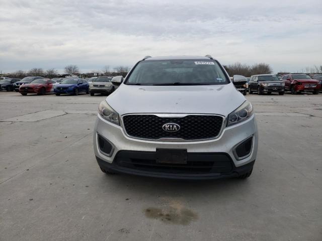 Photo 5 from auction – 2016 KIA SORENTO LX with VIN 5XYPG4A35GG075808