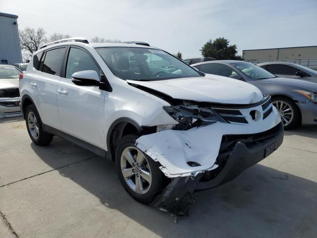 Photo 4 from auction – 2015 TOYOTA RAV4 XLE with VIN 2T3WFREV9FW195909