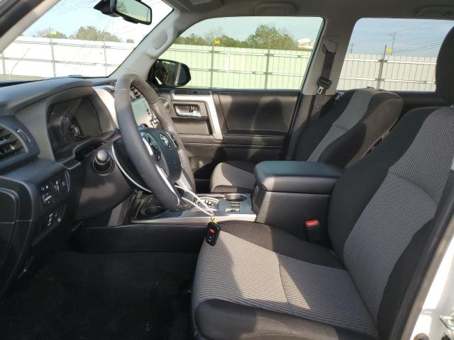 Photo 7 from auction – 2023 TOYOTA 4RUNNER SR with VIN JTEEU5JR0P5279432