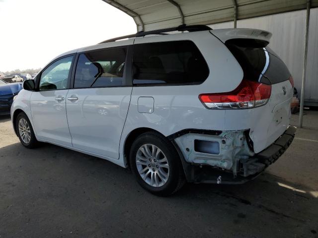 Photo 2 from auction – 2014 TOYOTA SIENNA XLE with VIN 5TDYK3DC2ES510227