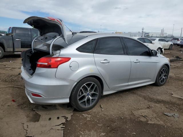 Photo 3 from auction – 2015 FORD FOCUS SE with VIN 1FADP3F27FL209126