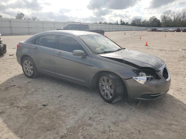 Photo 4 from auction – 2012 CHRYSLER 200 TOURIN with VIN 1C3CCBBG1CN233990