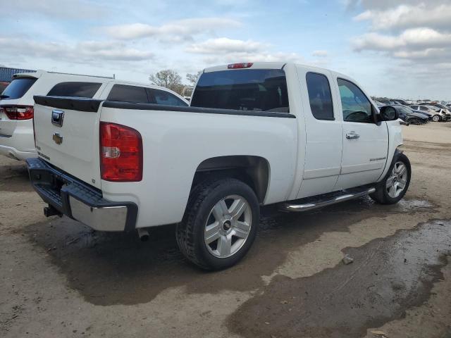 Photo 3 from auction – 2007 CHEVROLET SILVERADO with VIN 1GCEC19077Z500300