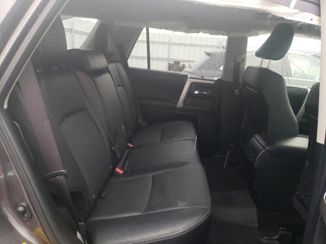 Photo 11 from auction – 2018 TOYOTA 4RUNNER SR with VIN JTEBU5JR6J5516483