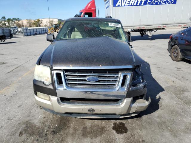 Photo 5 from auction – 2006 FORD EXPLORER E with VIN 1FMEU64856UA02496