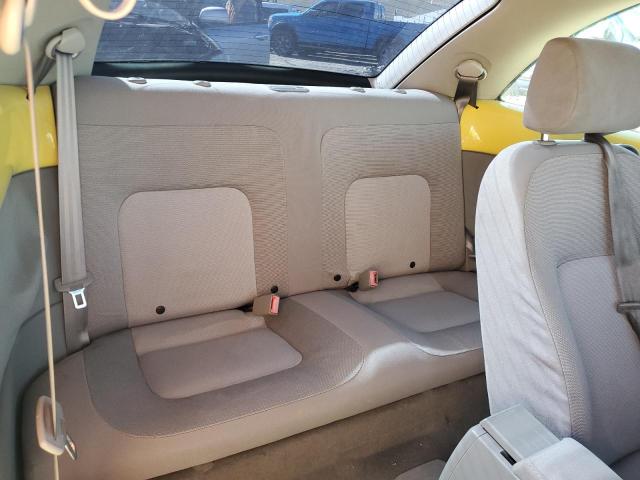 Photo 10 from auction – 2004 VOLKSWAGEN NEW BEETLE with VIN 3VWCK31C54M409175