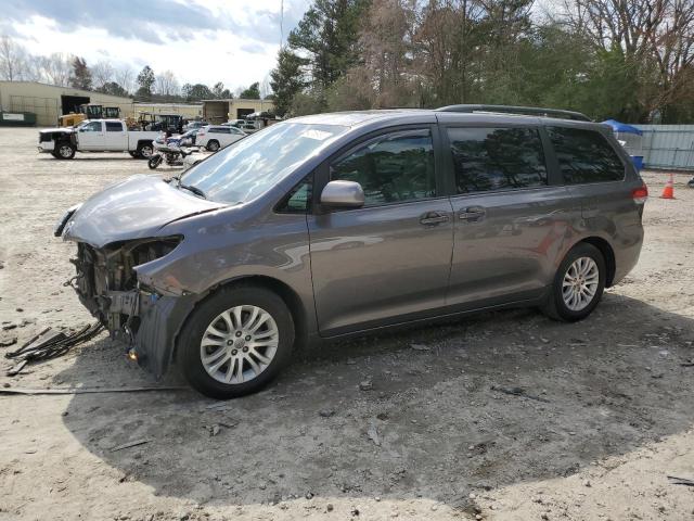 TOYOTA SIENNA XLE 2013 with VIN 5TDYK3DC8DS340616 - Photo from auction