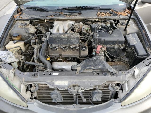 Photo 11 from auction – 2002 TOYOTA CAMRY LE with VIN 4T1BF30K22U537891
