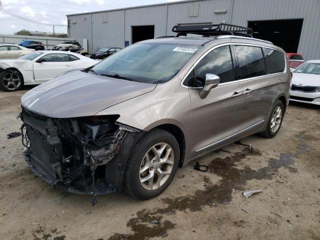 CHRYSLER PACIFICA L 2017 with VIN 2C4RC1GG9HR537667 - Photo from auction