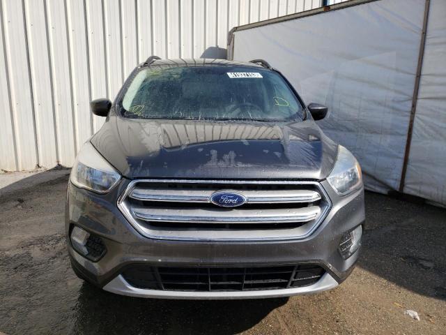 Photo 5 from auction – 2018 FORD ESCAPE SE with VIN 1FMCU0GD1JUA48686