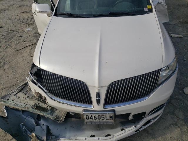 Photo 11 from auction – 2013 LINCOLN MKT with VIN 2L1MJ5LK8DBL50860